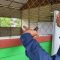 Kunjungan Sutomo Jabir ke SMAN 9 Berau di Maratua (sumber: Katasatukaltim)