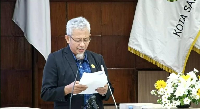 Anggota DPRD Kaltim, Harun Al Rasyid saat membacakan Laporan Reses di Dapil 6 Kabupaten Bontang, Kutim dan Berau. (dok. Screenshot/dprdkaltimofficial)