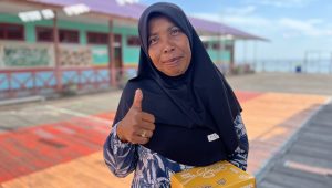 Dikunjungi Nakes, Masyarakat Selangan Antusias Ikuti Pemeriksaan & Penyuluhan Kesehatan