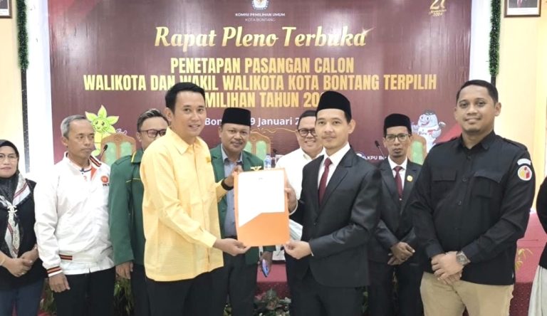 KPU Kota Bontang resmi menetapkan pemenang Pilkada Bontang 2024, yaitu pasangan Neni Moerniaeni-Agus Haris pada Kamis 9 Januari 2025. (Dok: katasatu)